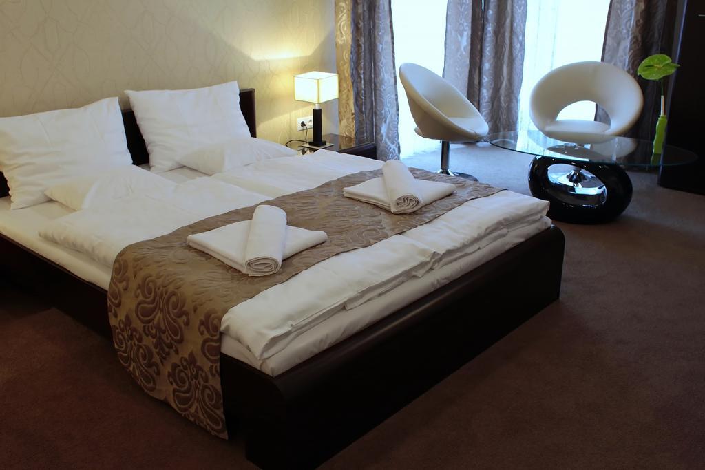 Hotel Brill Oroshaza Room photo
